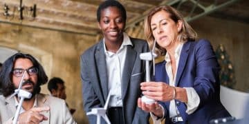 Unlock Networking Potential: 3 Expert Strategies for US Industry Events - Cover Image
